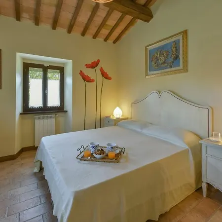 Localita Campocuiano Sleeps 6 Pool Wifi Villa Esanatoglia