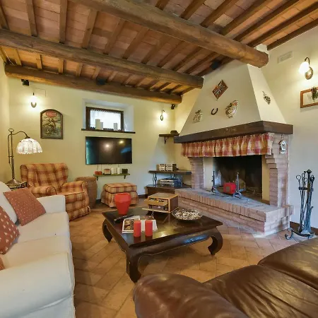 Villa Localita Campocuiano Sleeps 6 Pool Wifi