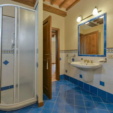 Localita Campocuiano Sleeps 6 Pool Wifi Esanatoglia