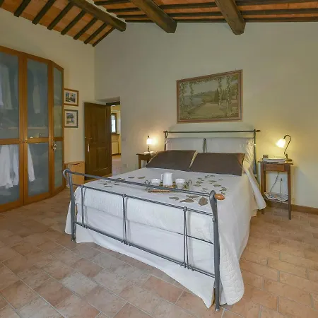 Villa Localita Campocuiano Sleeps 6 Pool Wifi Esanatoglia