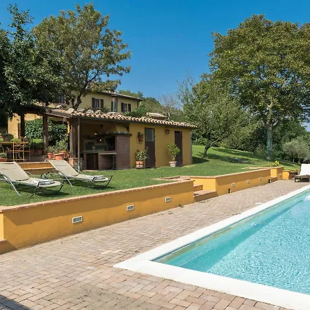 Localita Campocuiano Sleeps 6 Pool Wifi Villa Esanatoglia
